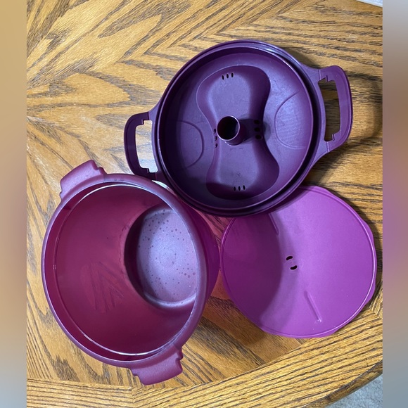 Tupperware rice cooker regular size - Picture 5 of 5